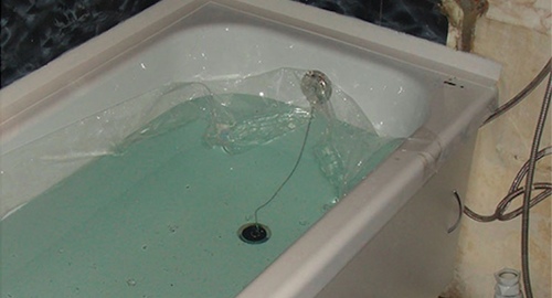 Установкой акрилового вкладыша | Ладожская